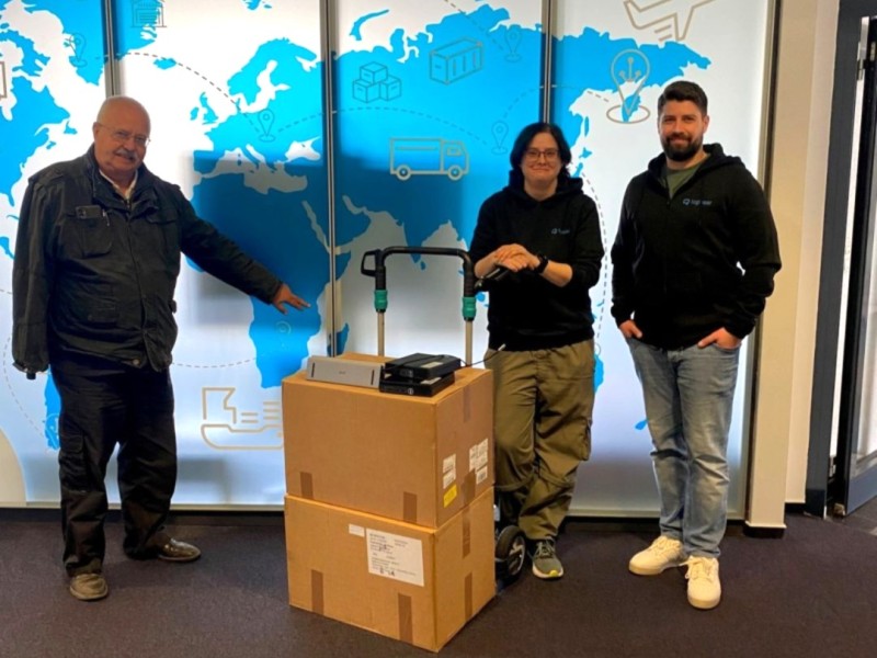 Mit IT-Spenden gibt logineer der Technik ein zweites Leben